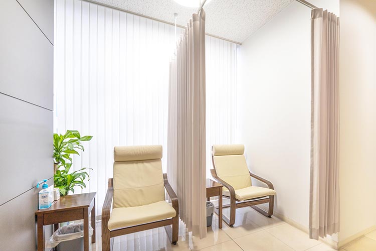 待合・休憩スペース